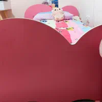 تخت نوزاد نوجوان|تخت و صندلی بچه|رشت, رودباری|دیوار