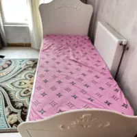 تخت و کمد|تخت و صندلی بچه|گرگان, |دیوار