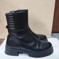 نیم بوت چرم اصل سایز۳۸|کیف، کفش، کمربند|رشت, معلم|دیوار