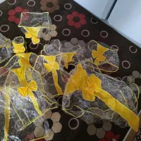 تعدادی کاور وسایل آشپزخانه