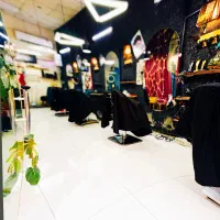 استخدام آرایشگر مردانه حرفه‌ای در سالن vip|استخدام درمانی، زیبایی، بهداشتی|تهران, آذری|دیوار