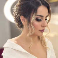 میکاپ و شنیون ۸۹۵۰۰۰ تومن