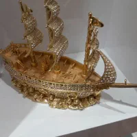 کشتی برنزی پول لازم دارم