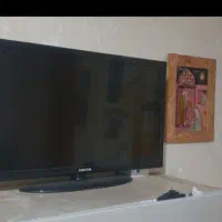 السیدی۳۲ اینچ و مبلمان