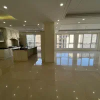 ۱۳۵متر*تکواحدی*کلیدنخورده*سالن سرتاسر پرده خور