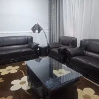 مبل ومیز عسلی وفرش