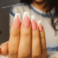 بمب تخفیف کاشت ناخن فقط ب مدت یک هفته