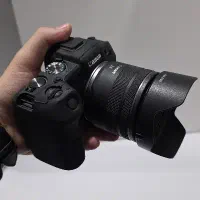 دوربین کنون RP با لنز RF 24mm f1.8