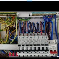 خدمات برق و تعمیرات آیفون