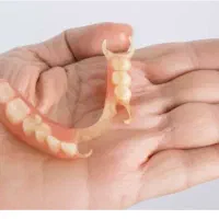 دندان مصنوعی