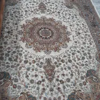 فرش ۷۰۰ شانه