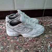 کتونی اورجینال نیوبالانس سایز ۴۱.۵درحد آکبند واقعی