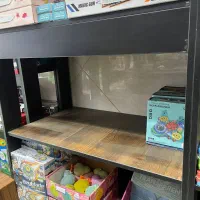 قفسه های طرح چوب تمیز مناسب برای مغازه و ..