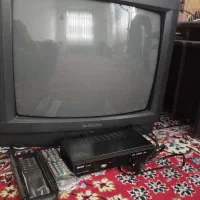 تلوزیون سامسونگ به همراه دستگاه دیجیتال مارشال