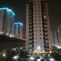 ۸۷ متر زون ۵ طبقه ۱۴