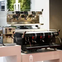 تجهیز صفر تا صد کافیشاپ،مشاوره رایگان + خدمات VIP