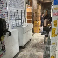 رهن و اجاره مغازه ۴ متری آرایشی و بهداشتی بازار