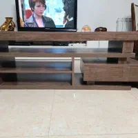 میز ال سی دی متحرک