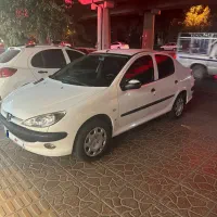 206صندوقدار v8|خودرو سواری و وانت|اصفهان, آفاران|دیوار