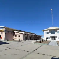 کارگر انبار