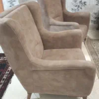 مبل نیم ست ۴ نفره با دوعدد مبل تکی|مبلمان خانگی و میز عسلی|گرمسار, |دیوار