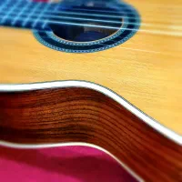 گیتار کراس‌اووراسپانیایی الحمبرا مهندسی مدرن اجرا