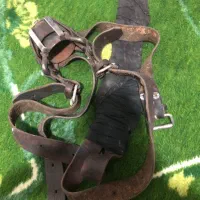 هیکلی و کمربند علامت و‌چلچراغ|کلکسیون اشیاء عتیقه|قم, الغدیر|دیوار