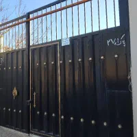 فروش-200-متر-زمین-100-متر-بنا