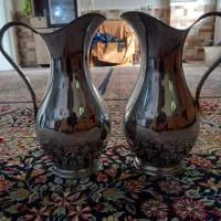 دو تا پارچ برنجی