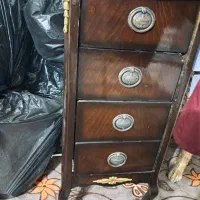 میز کنار مبلی