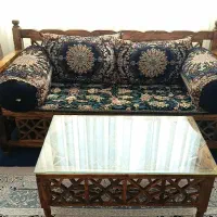 میز سنتی سالم و نو