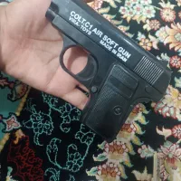 کلت فلزی فقط دسته ش لاک محکمه خوبه|اسباببازی|زابل, |دیوار