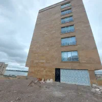 رهن کاملا بک واحد آپارتمان در نزدیک دریاچه