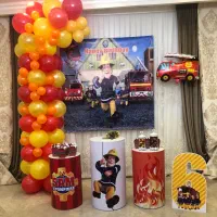 بنر تولد و استند عدد ۶ و بادکنک فویلی