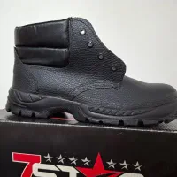 کفش ایمنی فولادی