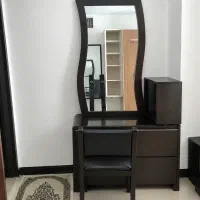 میز و اینه