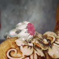 انگشتر یاقوت معدنی