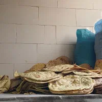 نان خشک تمیز