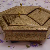 شکلات خوری خاتم
