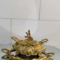 شکلات خوری برنجی