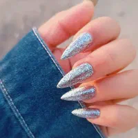 کاشت ناخن تخصصی|خدمات آرایشگری و زیبایی|زاهدان, |دیوار