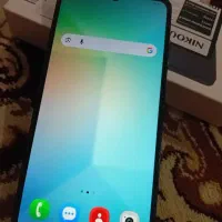 فروش گوشی 06..در حد نو و بدون خط و خشن استفاده