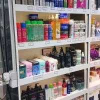 فروش آرایشی با کلیه دکوراسیون و سقف کاذب ....|آرایشی، بهداشتی، درمانی|تایباد, |دیوار