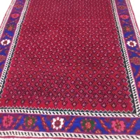 یک عدد فرش نهاوند