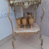 میز برنجی