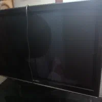 تلویزیون ومیز