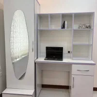 میز تحریر و کمد
