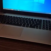 لبتاب ایسوس