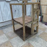 یک عدد قفس چوبی دوطبقه|پرنده|نجفآباد, شهید بهشتی|دیوار