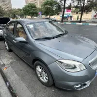 برلیانس ۳۳۰